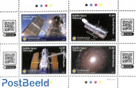 Hubble Space Telescope 4v m/s