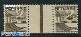 2c, Gutter pair, Stamp out of set