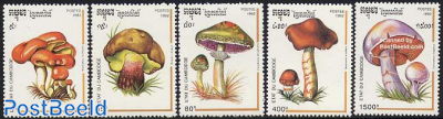 Mushrooms 5v