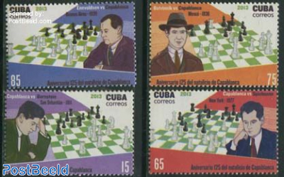 Capablanca, Chess 4v