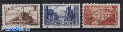 Definitives 3v