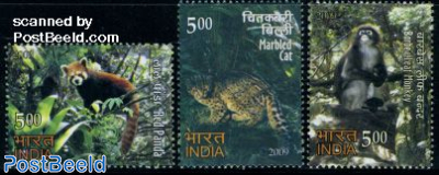 Rare animals from North-East 3v