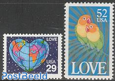 Love stamps 2v