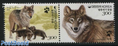 Endangered Wildlife, Wolf 2v [:]